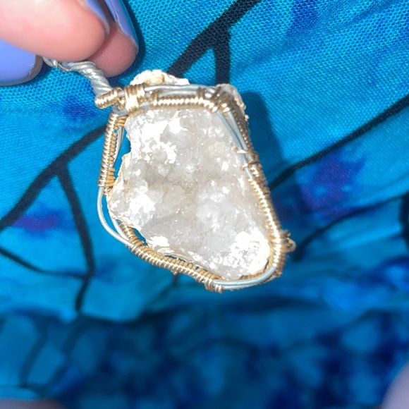 Handmade Calcite Geode Wire Wraps - Picture 2 of 2